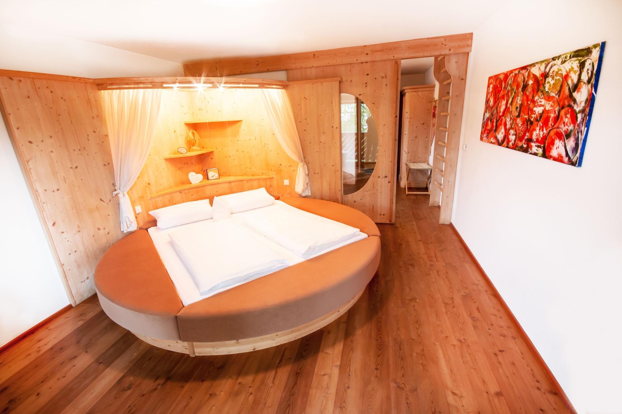 Hotel & Gasthaus Dresch Erl エクステリア 写真