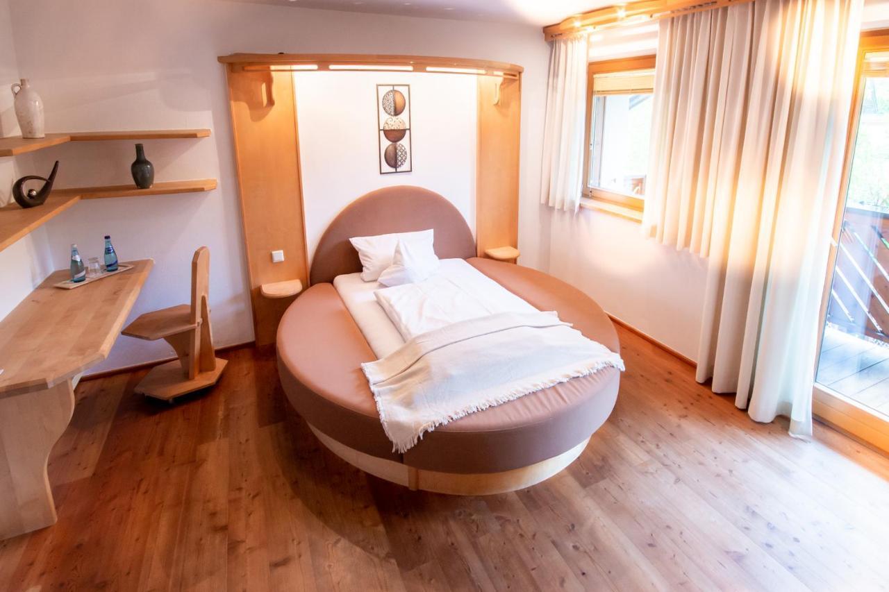 Hotel & Gasthaus Dresch Erl エクステリア 写真
