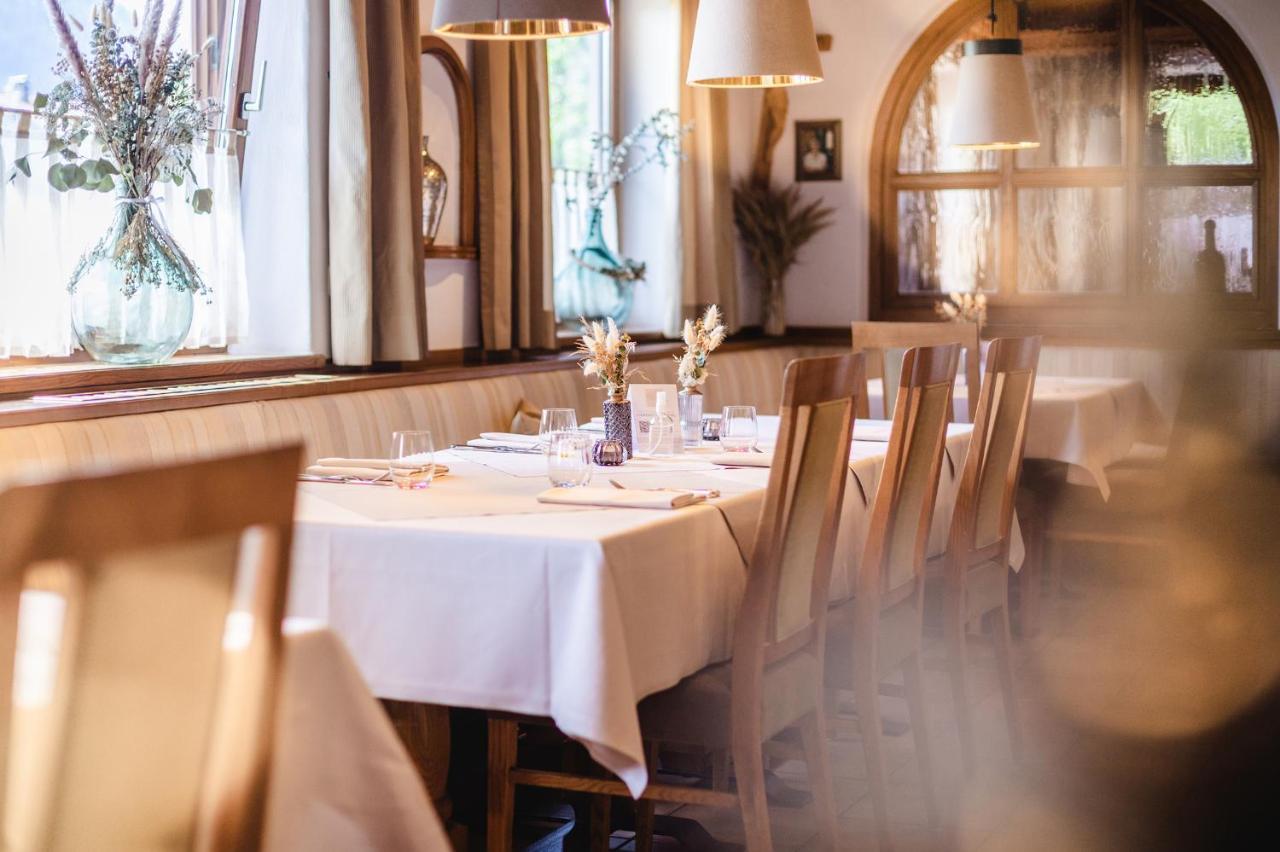 Hotel & Gasthaus Dresch Erl エクステリア 写真