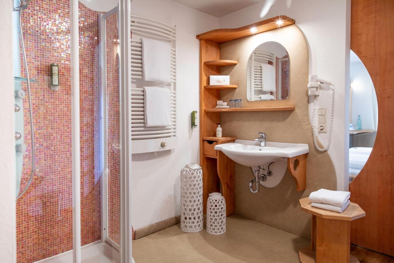 Hotel & Gasthaus Dresch Erl エクステリア 写真