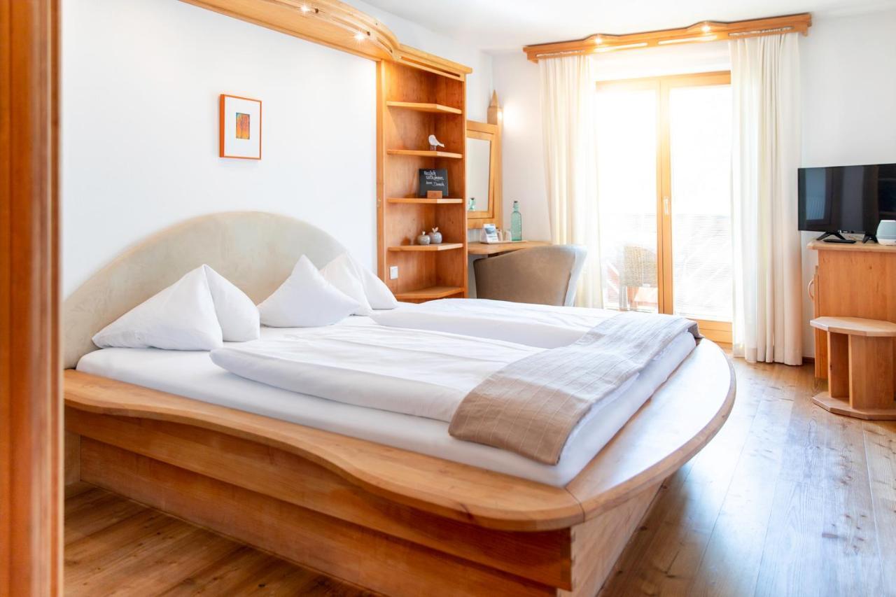 Hotel & Gasthaus Dresch Erl エクステリア 写真