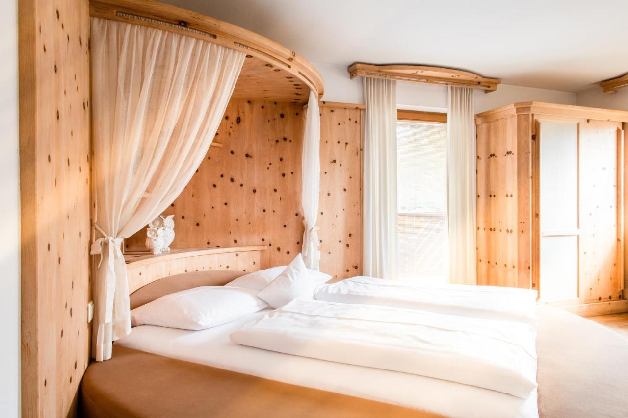 Hotel & Gasthaus Dresch Erl エクステリア 写真