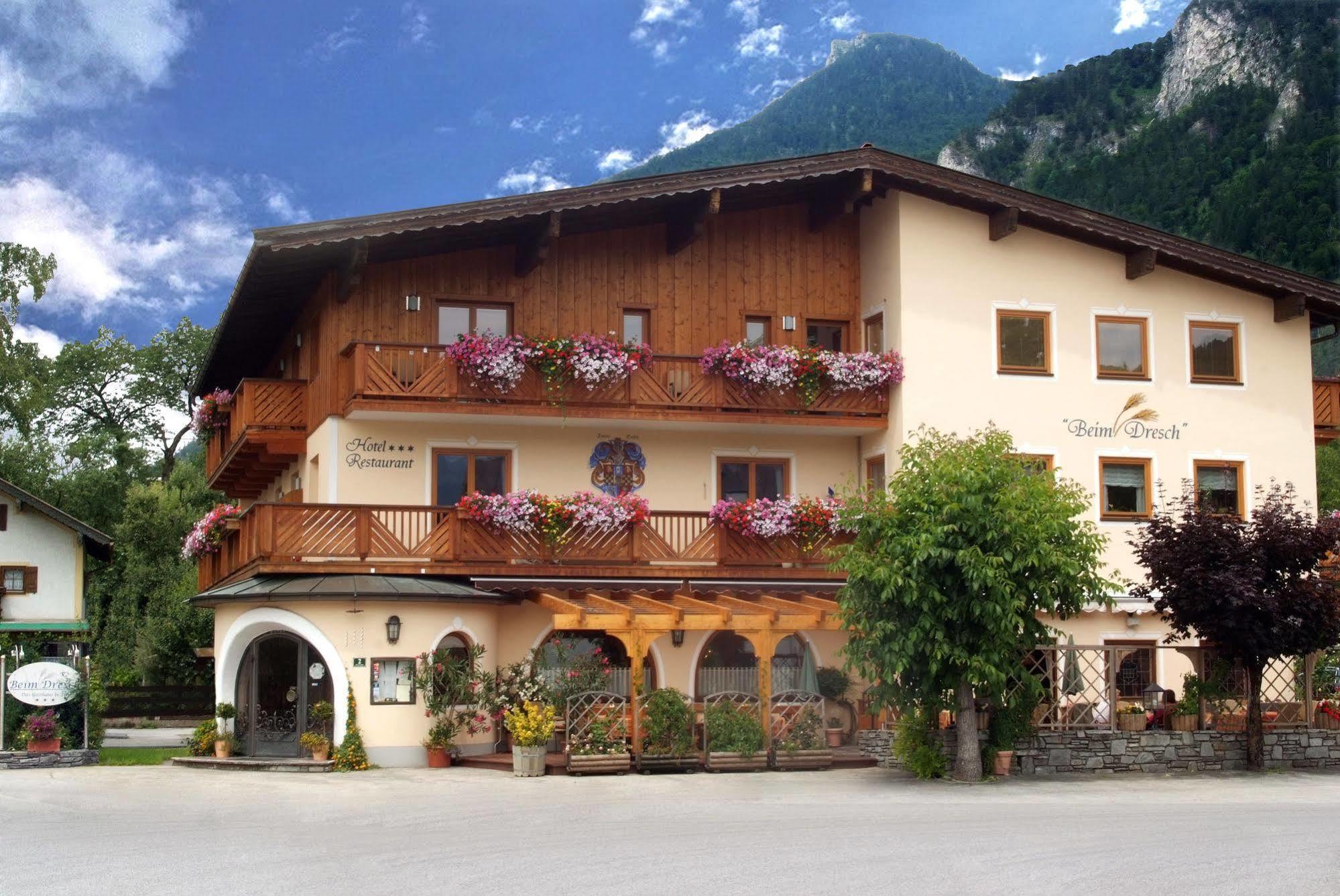 Hotel & Gasthaus Dresch Erl エクステリア 写真